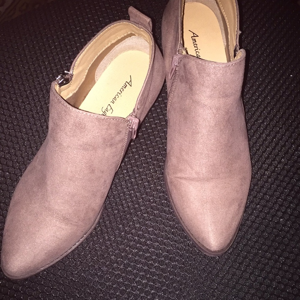 American Eagle bootie